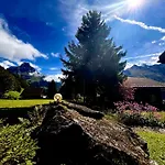Cosy 87 In With Spectacular Mountain And Views *
