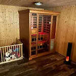 Cosy 87 In With Spectacular Mountain And Views