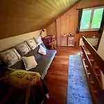 Cosy 87 In With Spectacular Mountain And Views