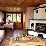 Cosy 87 In With Spectacular Mountain And Views