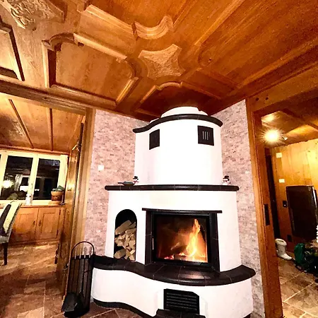 Cosy 87 In With Spectacular Mountain And Views *