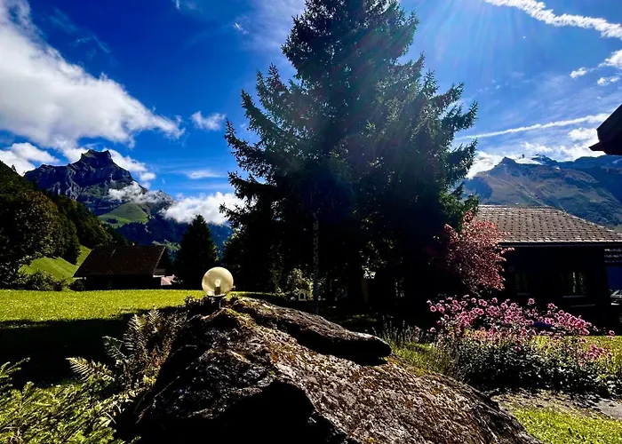 Cosy 87 In With Spectacular Mountain And Views *