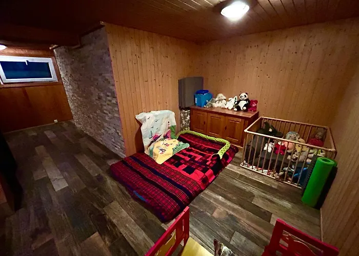 Cosy 87 In With Spectacular Mountain And Views *