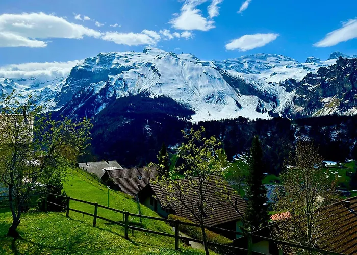 Cosy 87 In With Spectacular Mountain And Views *