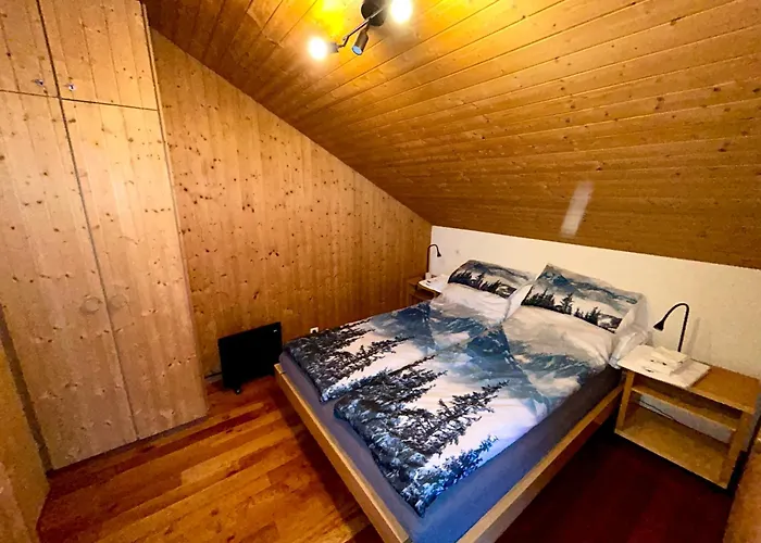 Cosy 87 In With Spectacular Mountain And Views Chalet