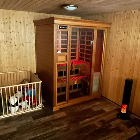 Cosy 87 In With Spectacular Mountain And Views